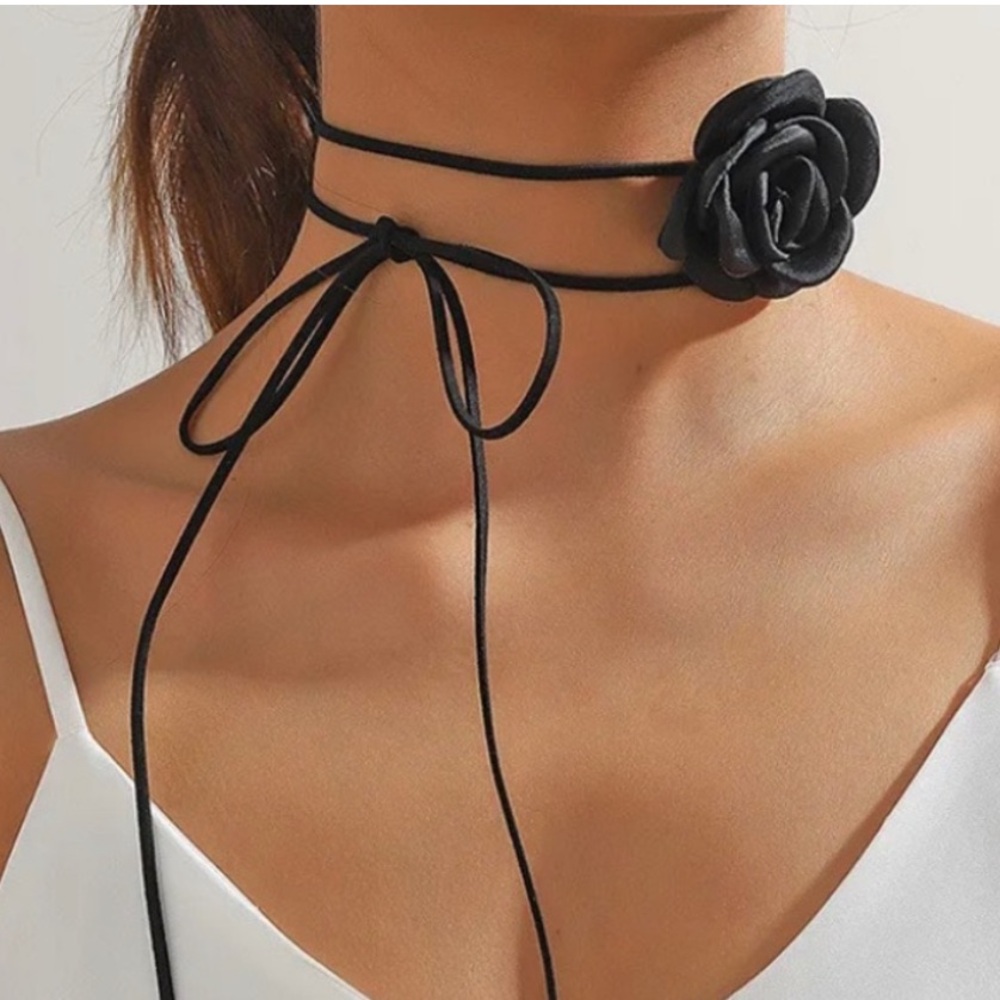 HANDMADE BLACK ROSE CHOKER - Picture 2 of 10